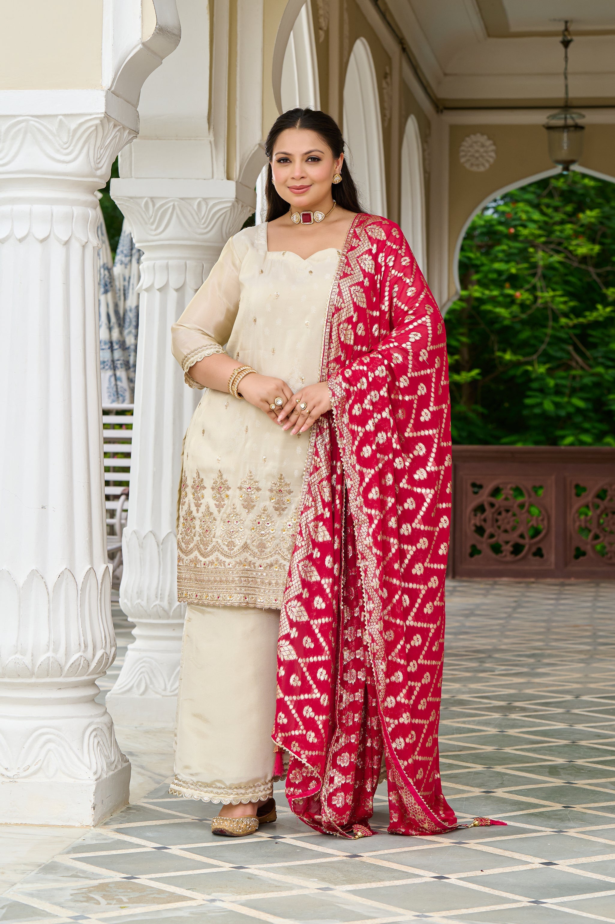 Plus Size Exclusive Regal Ivory Embroidered Kurta Set with Contrast Dupatta